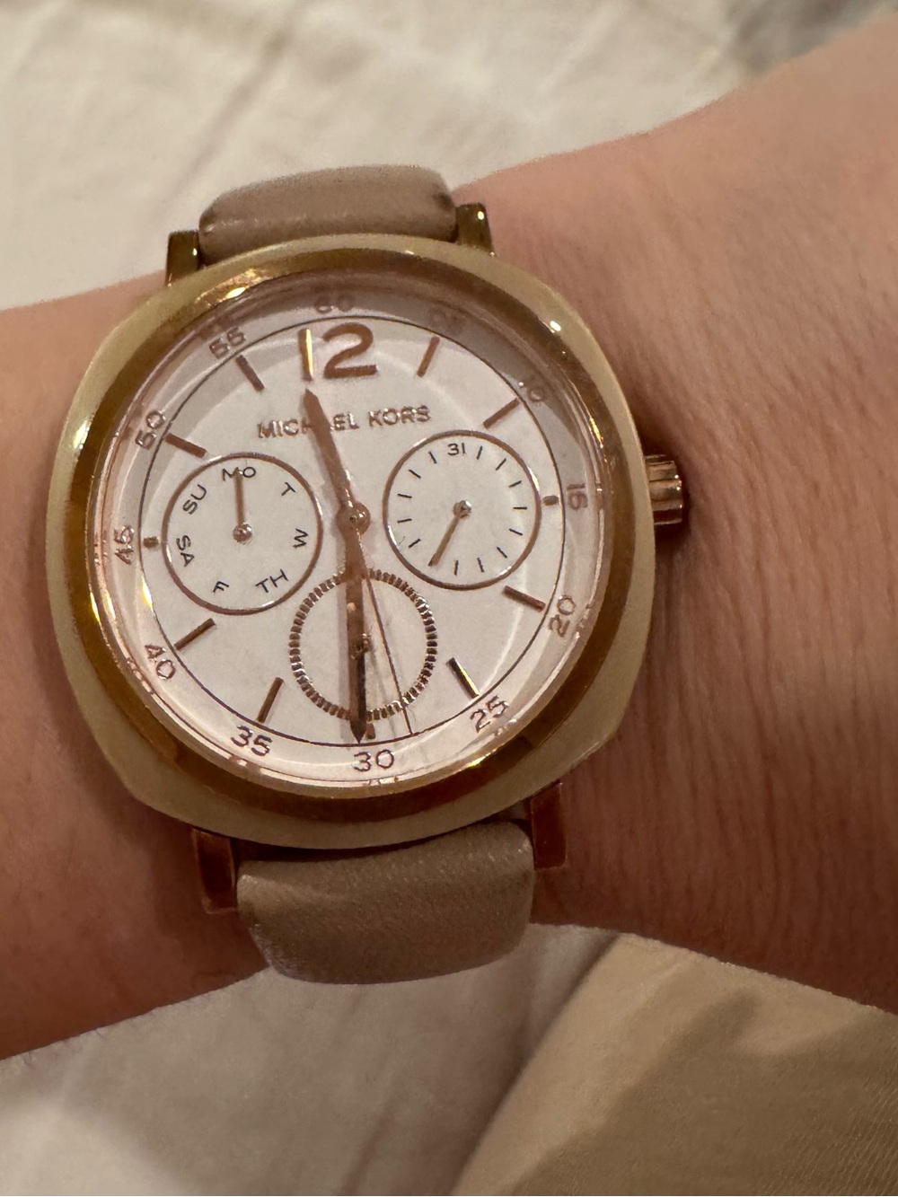 Michael Kors Rose Gold Case Watch with Beige Leather Strap